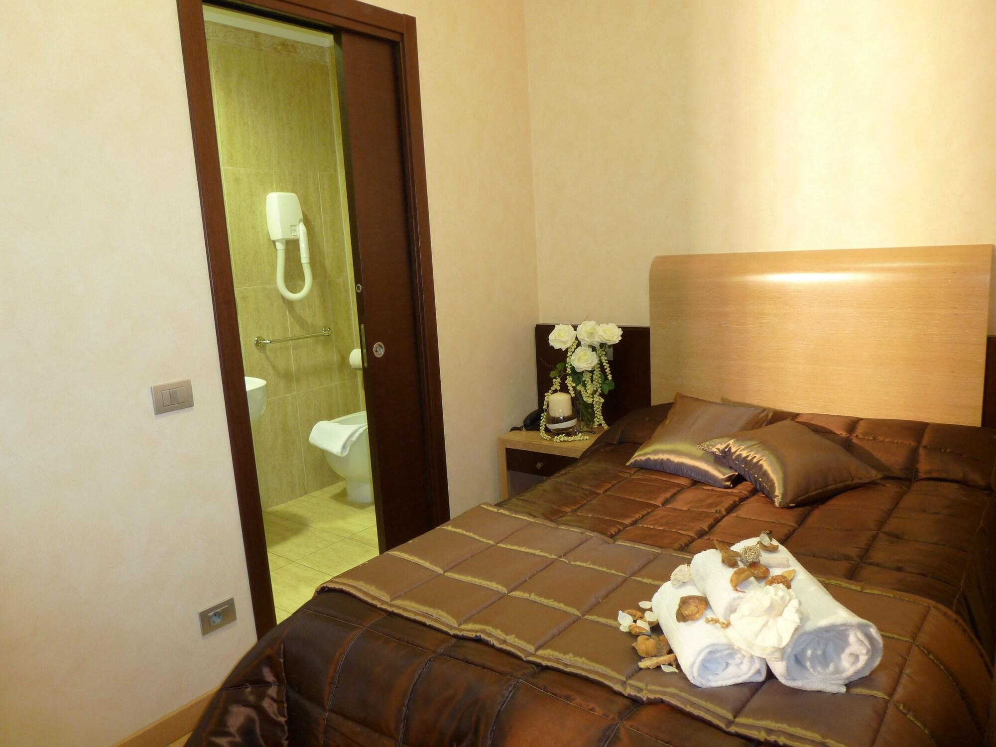 Eh Rome Airport Euro House Hotels Фиумичино Екстериор снимка