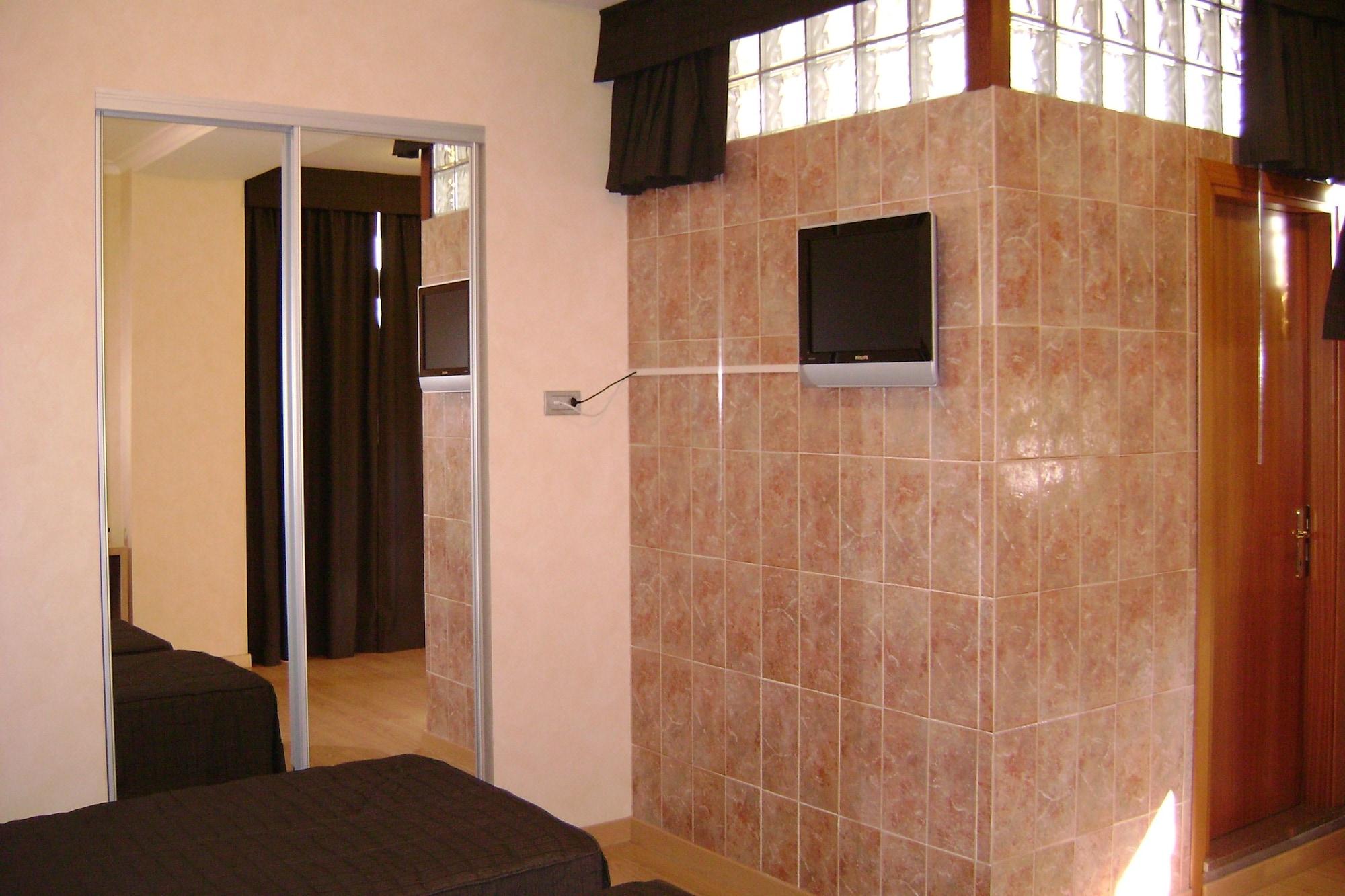 Eh Rome Airport Euro House Hotels Фиумичино Екстериор снимка