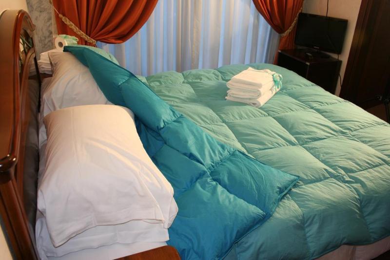 Eh Rome Airport Euro House Hotels Фиумичино Екстериор снимка