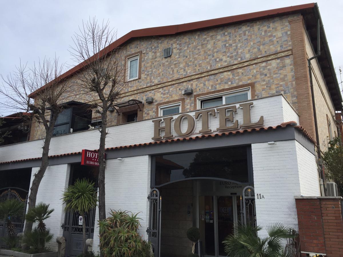Eh Rome Airport Euro House Hotels Фиумичино Екстериор снимка